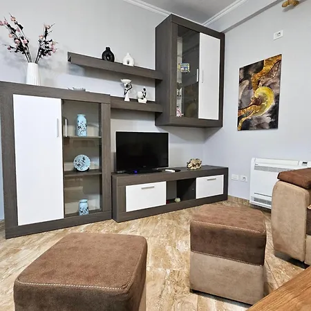 Daily Center * Durres