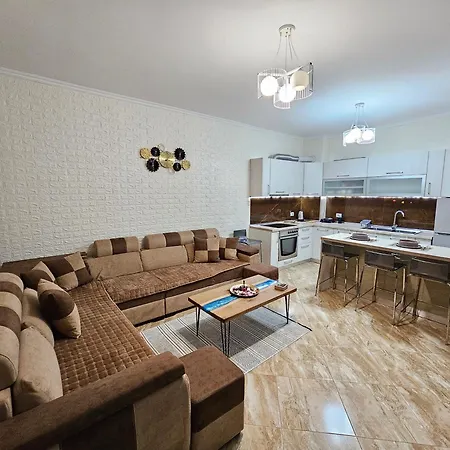 Daily Center Apartment *