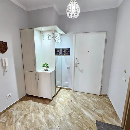 Daily Center * Durres
